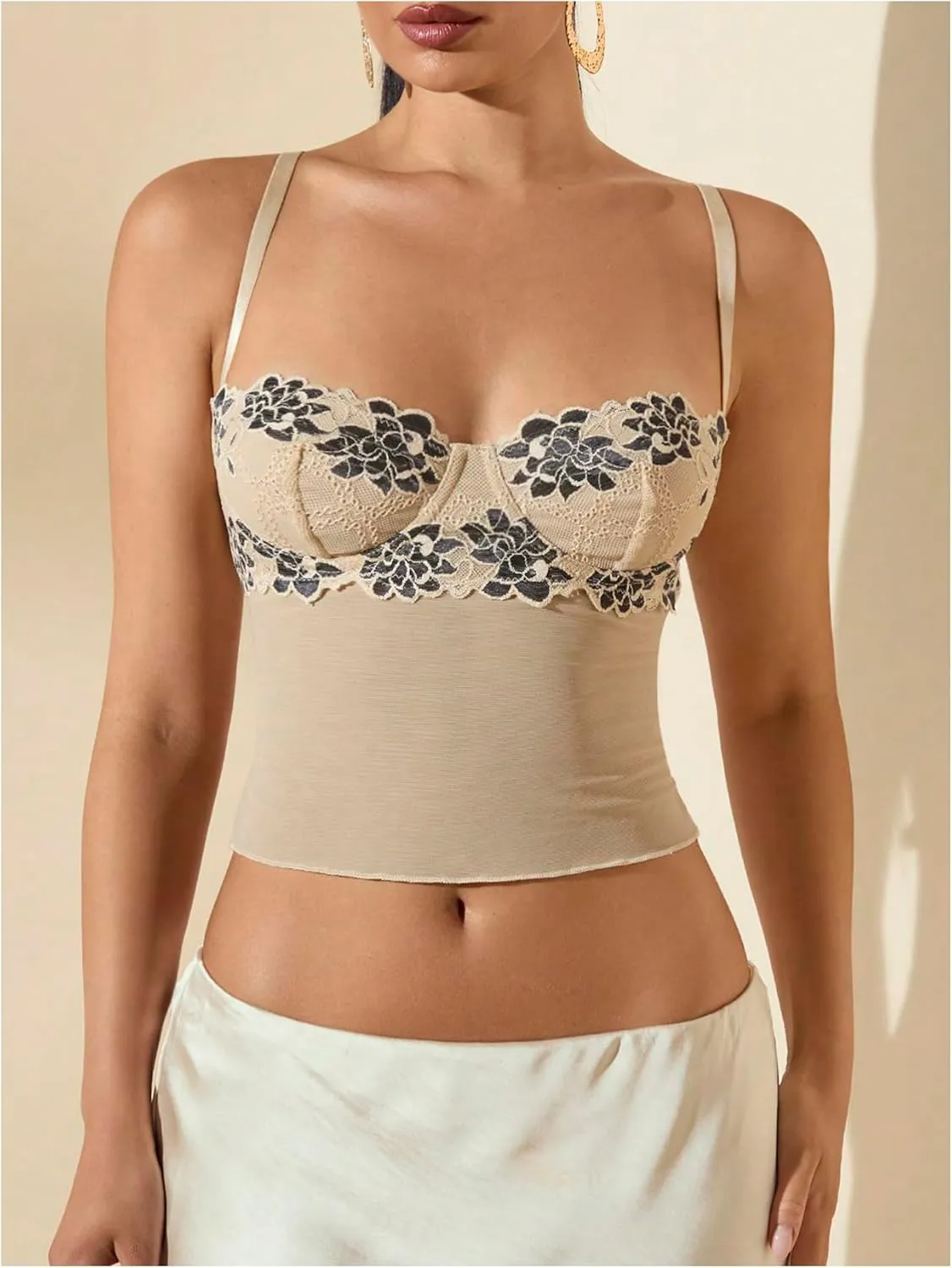 SOLY HUX Women's Floral Lace Trim Camisole Spaghetti Strap Fitted Shirt Top Summer Crop Cami Tops