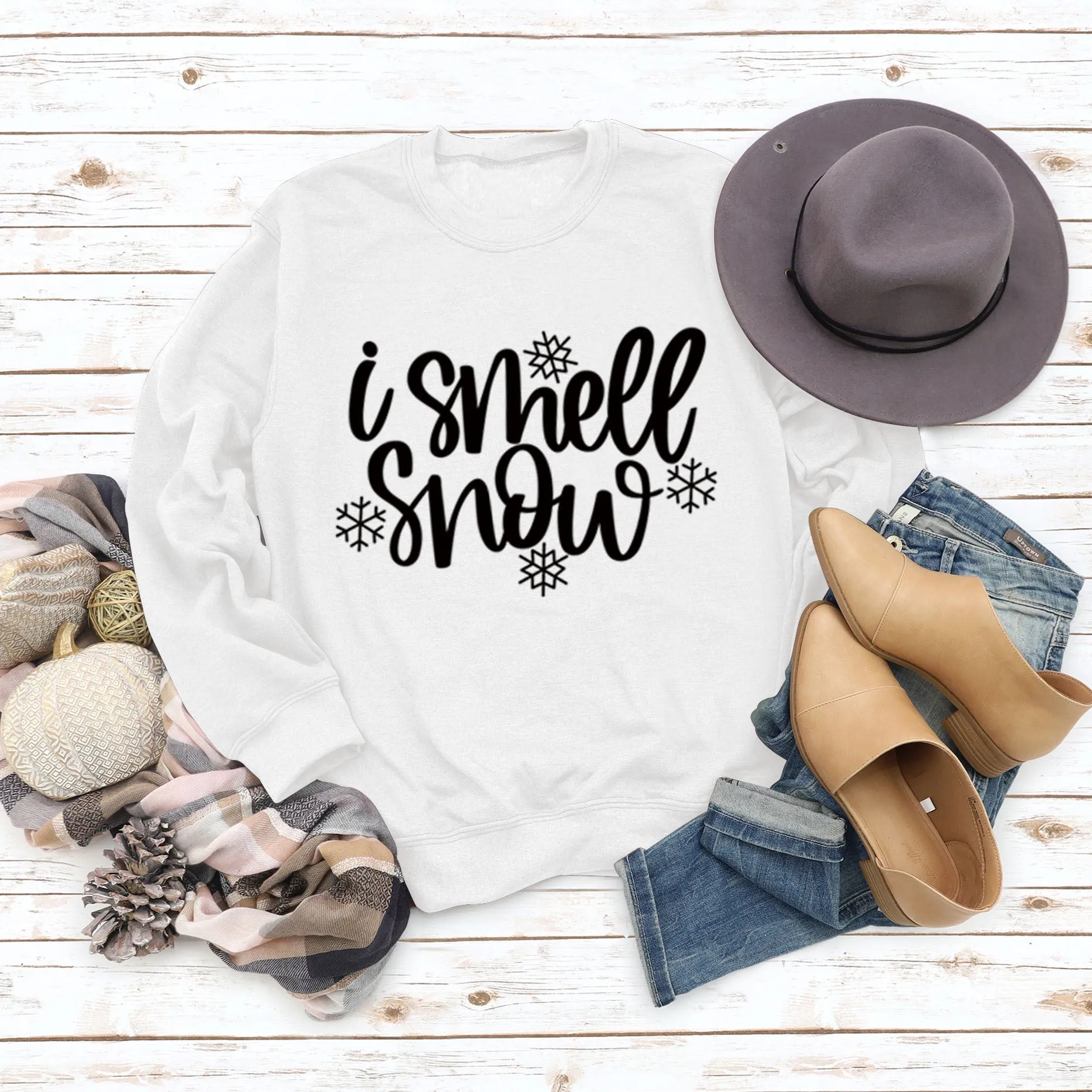 Spot Crewneck Women's Leggings I Smell Snow Loose Sweatshirt