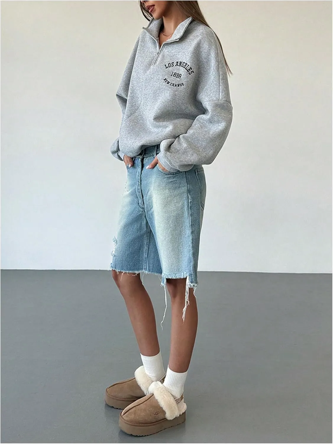 Verdusa Women's Oversized Quarter Zip Pullover Fleece Loose Sweatshirt Letter Print Tops
