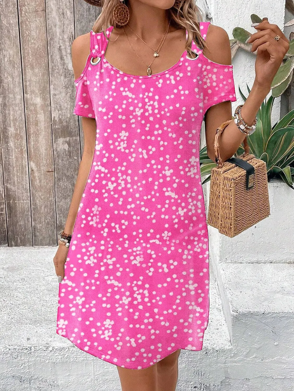Womens Casual Summer Scoop Neck Dress Trendy Sexy O Ring Cold Shoulder Flowy Short Dress with Pockets