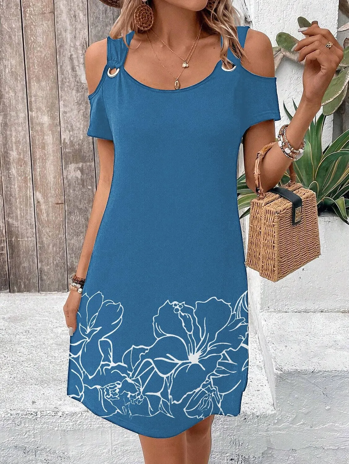 Womens Casual Summer Scoop Neck Dress Trendy Sexy O Ring Cold Shoulder Flowy Short Dress with Pockets
