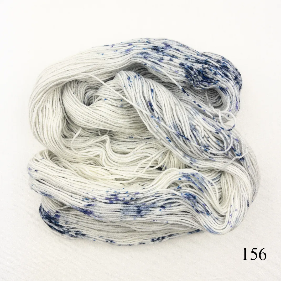 Wonderland Yarns Mary Ann Sock